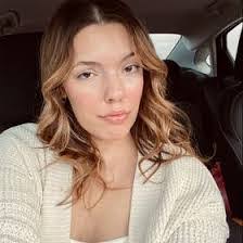 Katrina Shelby's Instagram, Twitter & Facebook