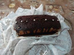 Cake Facile 4 œufs 1verre De Sucre 1 Verre D Huile 1 Verre D Eau 3 Verres De Farine 2 Paquets De Levures Chimiques Sucre Vanill Desserts Food Cake