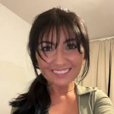 Off the Deep End by Lucinda Berry