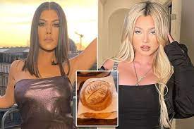 Trends in oral health status: Kourtney Kardashian Bonds With Travis Barker S Daughter After His Ex Wife Makes Dig Mirror Online