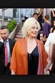 Emel Sayin Guzel Kadinlar Kadin