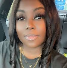 Colleen Kaiser's Instagram, Twitter & Facebook