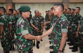Kenaikan pangkat itu nantinya juga bakal menjadi catatan tersendiri. Pangkostrad Berikan Pengarahan Kepada Perwira Makostrad Dan Perwira Remaja Baru Masuk Satuan Kostrad Jurnalline