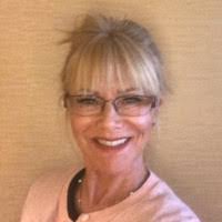 Jennifer Manzano's Instagram, Twitter & Facebook