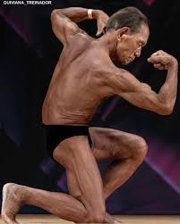 Um homem de 90 anos venceu uma importante competição de fisiculturismo no  Japão, na categoria de 85 anos ou mais. Toshisuke Kanazawa ganhou o All  Japan Masters Fitness Championship, no início de
