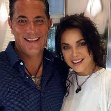 Conoce a Jullye Giliberti, la bella esposa de Fernando del Rincón