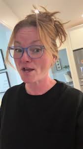 greenscreen who's gonna tell him 🤔 @Matty Rossi #ToTheComments #Must...