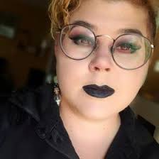 Taylor Rickard (queenryuk)