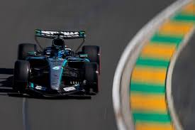 How Russell guided his "go kart" Mercedes to F1 Australian GP pole by a staggering margin