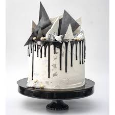 Black And White Drip Cake Ideas Black White And Silver Dripping Chocolate Cake Eyal Revah Eyalrevah On Instagram Drip Cakes Buttercream Birthday Cake Metallic Cake
