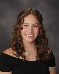 Donna Mayes's Instagram, Twitter & Facebook