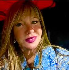 You know how Marc says Kim couldn't even find his house if she tried? Well,  Kim and Eli decided to pay him a visit yesterday....