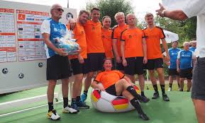 Vr Bank In Mittelbaden Eg 16 07 2016 Vr Bank Wurde Vizemeister Beim Human Table Soccer Turnier