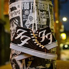 Find many great new & used options and get the best deals for noah x vans sk8 hi decon 8uk at the best online prices at ebay! Vans On Twitter Arriving Soon The Vans X Foofighters Sk8 Hi Features The Iconic Double F Logo In White And An Outline Of The Classic Sidestripe In A Nod To Foo Fighters Stripped Down