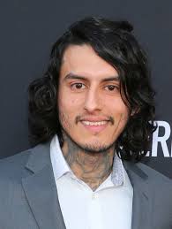 Cabral 'i aşağıdaki durumlarda kullanmayiniz. Richard Cabral Lethal Weapon Wiki Fandom