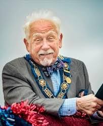 Kim Kitzmiller's Instagram, Twitter & Facebook