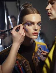 Connect with a World Eager to Know You” by MIghtyGroup