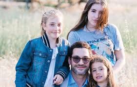 God i miss new york, she wrote last week. Lucifer S Tom Ellis Expresses Pain Of Not Seeing Daughters Due To Covid 19
