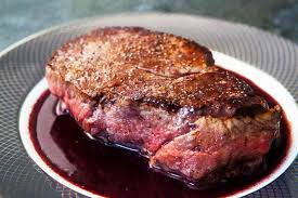 Season with salt and pepper, gently pressing to adhere. Filet Mignon With Red Wine Sauce Recipe