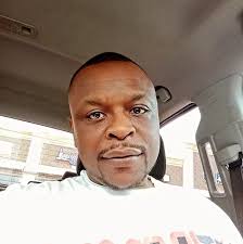 I worked with the guy wearing #24 at challenge here in Pontiac. He was  always telling me he was the first Klay Thompson in Flint and that his  jumpshot was more butter