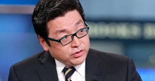 Bitcoin was the best performing asset of the last decade and had inherent properties that almost guarantees a price increase in the years ahead. Tom Lee Assures Right Now Is A Great Time To Buy Hodl Bitcoin Btc Ethereum World News
