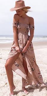 I nostri vestiti lunghi sono fashion nel quotidiano e ideali per i momenti speciali. Abiti Estivi Le Tendenze Moda 2018 Abiti Sensuali Vestiti Lunghi Abiti Cerimonia E Minidresses Madam Collection Moda E Tendenze