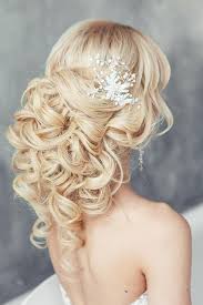 See more ideas about wedding hairstyles, long hair styles, hair styles. Wedding Hairstyles For A Gorgeous Wavy Look Modwedding