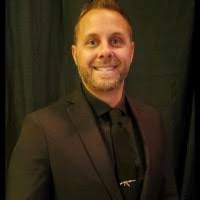 600+ "Eric M." profiles