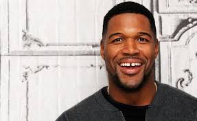 Michael strahan is the father to four children, three daughters and a son. Michael Strahan Jr Bio Age Wife Kids Net Worth Mysportdab