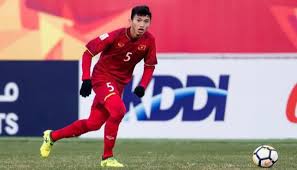 Đây là tin xấu không chỉ với hà nội fc mà còn cả đội tuyển việt nam trước trận mở màn vòng loại thứ hai world. Háº­u Vá»‡ Ä'oan VÄƒn Háº­u Toi Chá» Ä'á»£i CÆ¡ Há»™i Ä'Æ°á»£c Ra San Trong Tráº­n Ä'áº¥u Gáº·p Indonesia