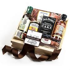 Pool party hostess gift : The Best Hostess Gifts For A Weekend Stay Gifter World