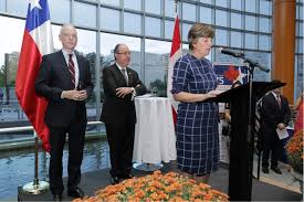 Chile remains under a state of emergency through september 2021. Embajada De Chile Conmemora Fiestas Patrias Y 75 Anos De Relaciones Entre Chile Y Canada Chile Abroad