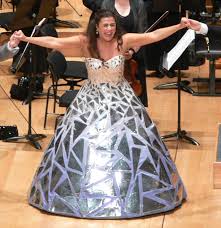 She was raised roman catholic and continues to pray regularly. Cecilia Bartoli To Sing Maria In West Side Story Operavore Wqxr