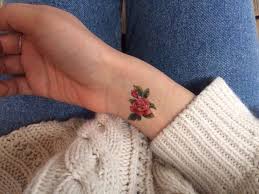 Beautiful Small Realistic Red Rose Tattoo On Wrist Rose Tattoos On Wrist Tattoos Small Rose Tattoo