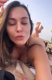 @dea_channels video Tweet