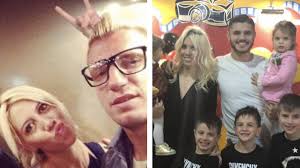 Mauro icardi might be one of inter milan's biggest stars and have a solid relationship with his fellow teammates, but the same can't be said for his friendship with maxi lópez. Wanda Nara Mauro Icardi Y Maxi Lopez Juntos De Nuevo En Un Cumpleanos As Com