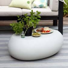 Six garden decorations that'll give your outdoor space new life. The Pebble Coffee Table Is Perfect For A Minimalist Backyard Look Furniture Trendhunter Com Outdoor Coffee Tables West Elm Coffee Table Unique Coffee Table