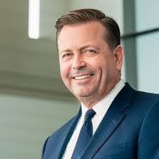 Daniel Kitto's Instagram, Twitter & Facebook