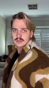 nothing better than hearing someone say “it’s water time” at the function  #aussiethings #highschool #nostalgia #pauldillon