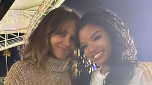Halle Berry and Halle Bailey Take a Photo Together