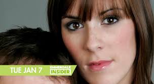 Classic Emmerdale spoilers: Cash-strapped Donna agrees to be a surrogate  for Viv and Bob