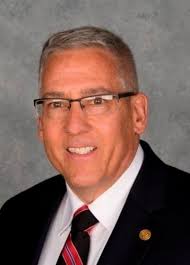 Robert Pecoraro declares candidacy for mayor in NT