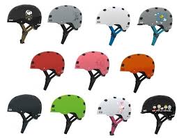 Abus Scraper Kid V 2 Kinderfahrradhelm Bild 1 Zum Vergrossern Hier Klicken Kinderhelm Fahrrad Kinder Fahrrad Helm Kinder
