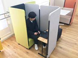 web会議 テレビ会議に最適な吸音パーテーション 日本コパック株式会社 パーテーション 企業のオフィスのデザイン オフィス パーテーション