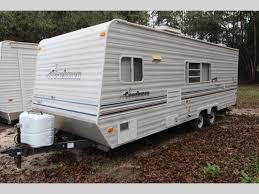 Originally constructing travel trailers and truck campers for the vacationing customer, coachmen would soon add motorhomes to their product array. Used 2002 Coachmen Rv Spirit Of America 241fk Travel Trailer At Optimum Rv Ocala Fl 4pr947a Coachmen Rv Travel Trailer Rv