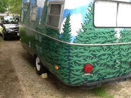 Apply a single coat of primer on the exterior surface of rv to make the paint adhere the fiberglass firmly. Paint Jobs Real And Imagined Page 13 Fiberglass Rv Vintage Camper Remodel Fiberglass Camper Rv Exterior