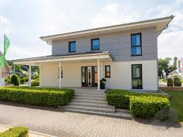 Sichern sie sich hier gleich den fertighaus katalog von büdenbender hausbau gmbh. Einfamilienhaus Florenzo Mh Bad Vilbel Von Budenbender Fertighaus De