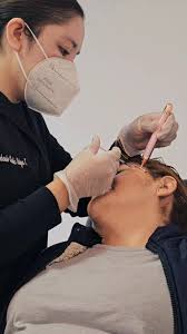 💉✨️ Toxina botulínica en acción ✨️💉, Porque los años no se quitan, las  arrugas sí., 📆 Agenda tu cita, 📲 55 25 11 64 90 , #BotoxDay #GlowUp  #SkinGoals #FreshFace #MedicinaEstética #BeautyTrendy #Botox ...