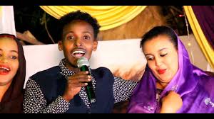 Quraysha boorama abaal laay ha igu odhan jawaab lagu bas beelay 2020 official music video. Daauud Xanfar Yaa Isku Kaa Marmara Live Hargeisa Show 2018 By Maahir Media Pro