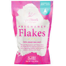 Fill baby's bath with lukewarm water. Pregnancy Flakes 2 Lbs